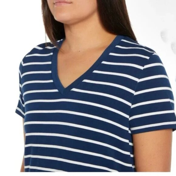 GAP Women's Short Sleeve V-Neck Striped Top Size XLarge NEW - Picture 2 of 16